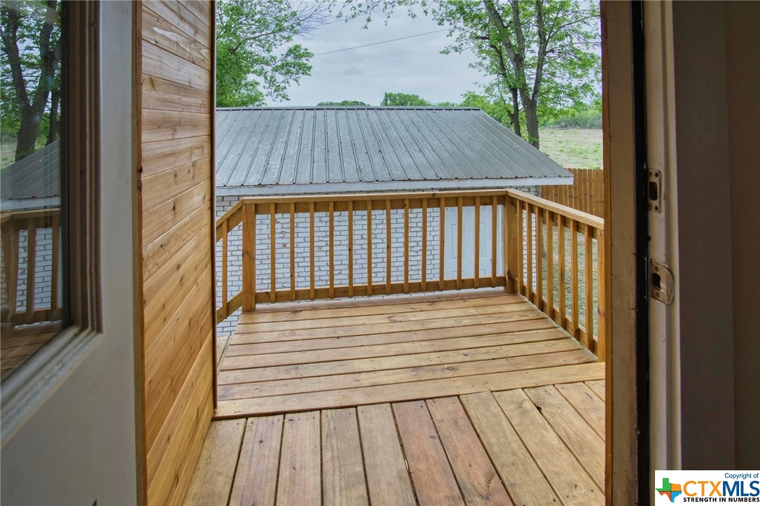 512 Dry Hollow Road , La Vernia, TX, 78121 | 468643 | Realty Texas LLC