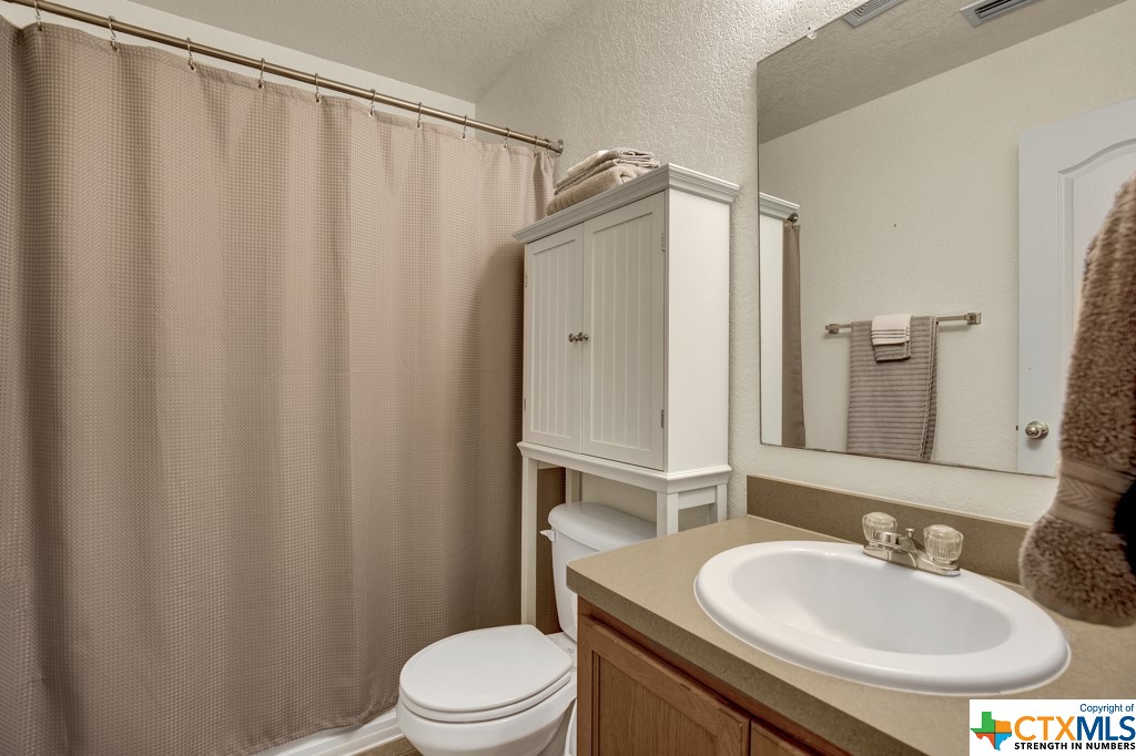 617 Crosspoint Drive , New Braunfels, TX, 78130 | 469007 | Realty Texas LLC