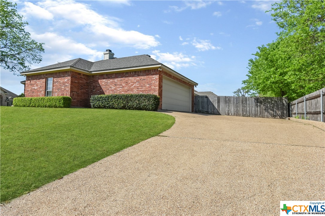1321 Buffalo Pass Drive , OTHER, TX, 76712 | 468940 | Realty Texas LLC