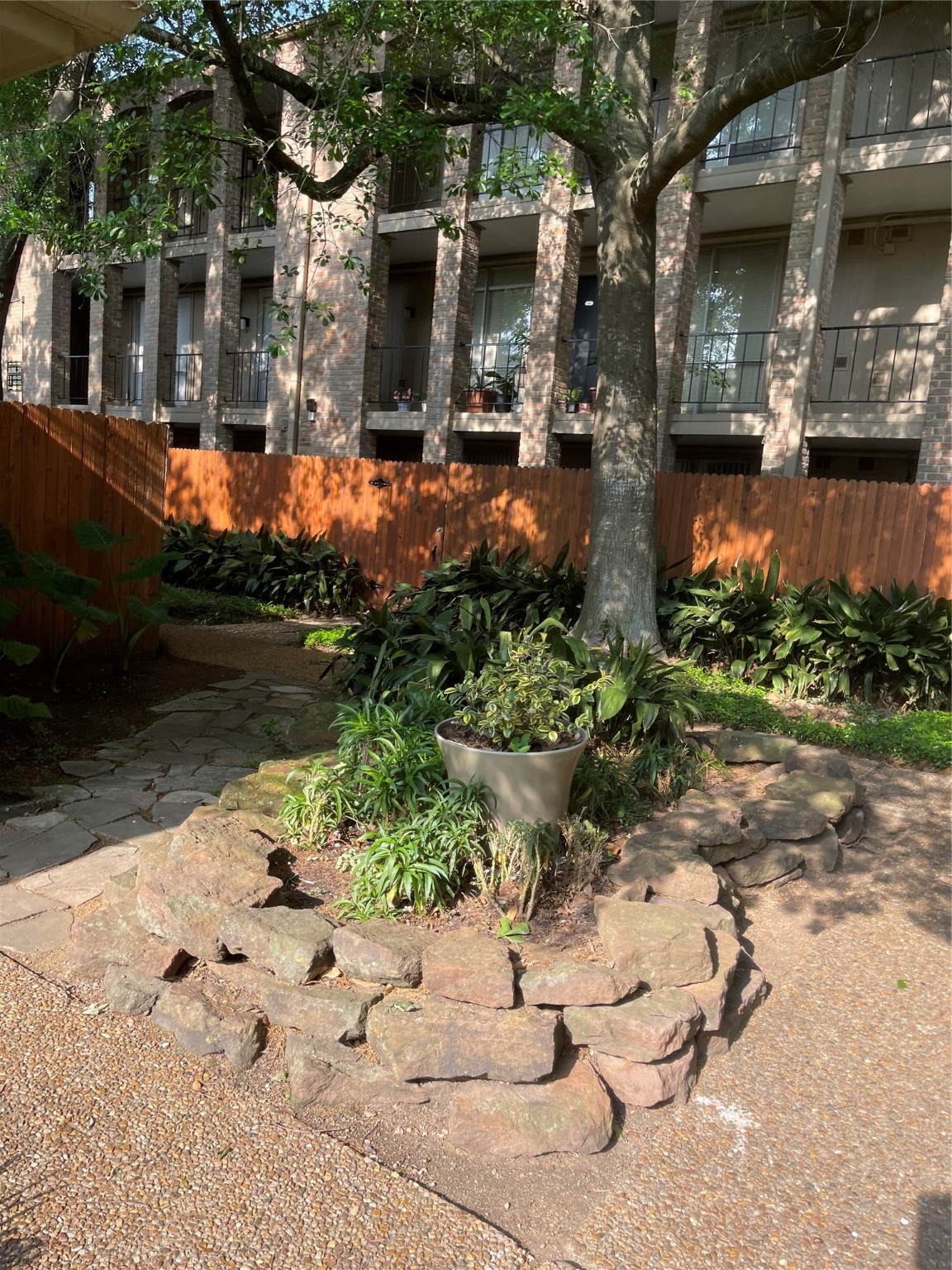 4645 Wild Indigo Street 22/377 , Houston, TX, 77027 | 29244678 | Realty Texas LLC