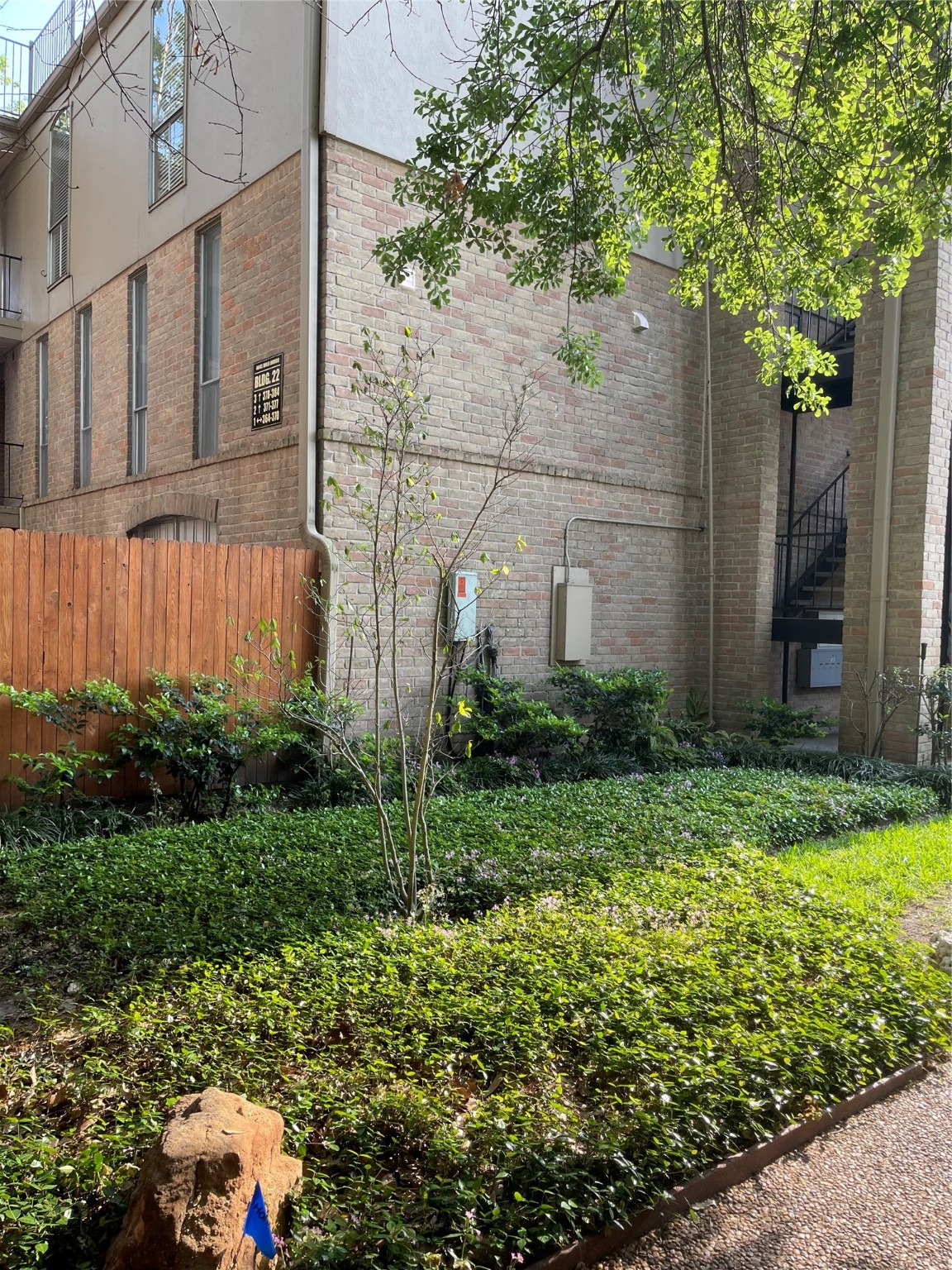 4645 Wild Indigo Street 22/377 , Houston, TX, 77027 | 29244678 | Realty Texas LLC