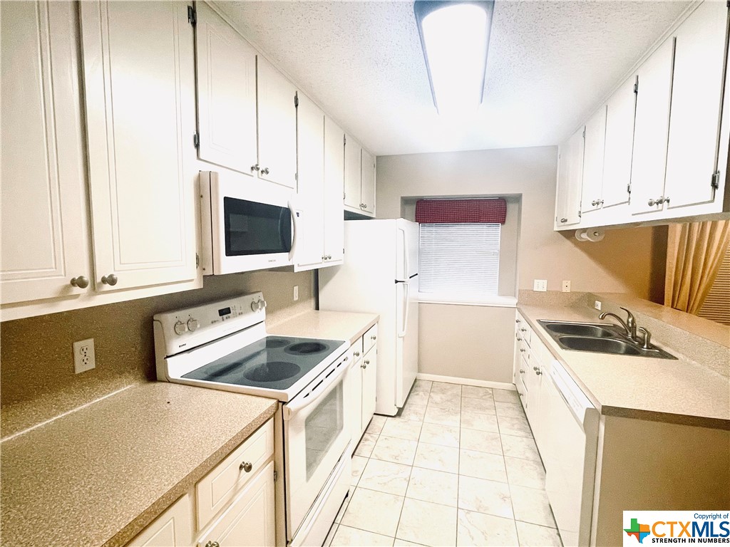 211 Spur Drive , Victoria, TX, 77904 | 468691 | Realty Texas LLC