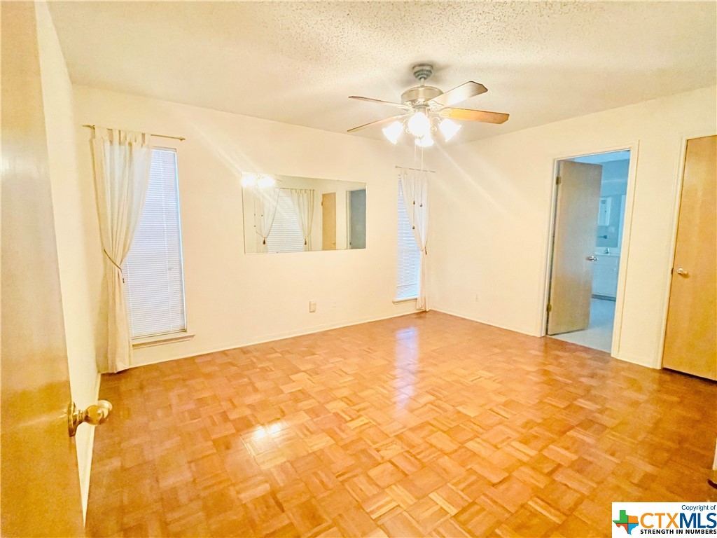 211 Spur Drive , Victoria, TX, 77904 | 468691 | Realty Texas LLC