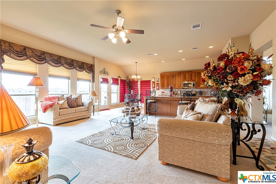 3035 Mustang Meadow , Seguin, TX, 78155 | 465333 | Realty Texas LLC