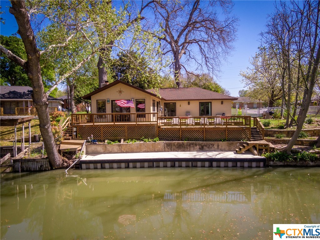 132 Rest Haven Street , McQueeney, TX, 78123 | 469149 | Realty Texas LLC