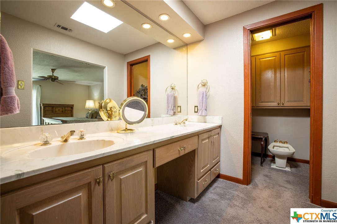 132 Rest Haven Street , McQueeney, TX, 78123 | 469149 | Realty Texas LLC