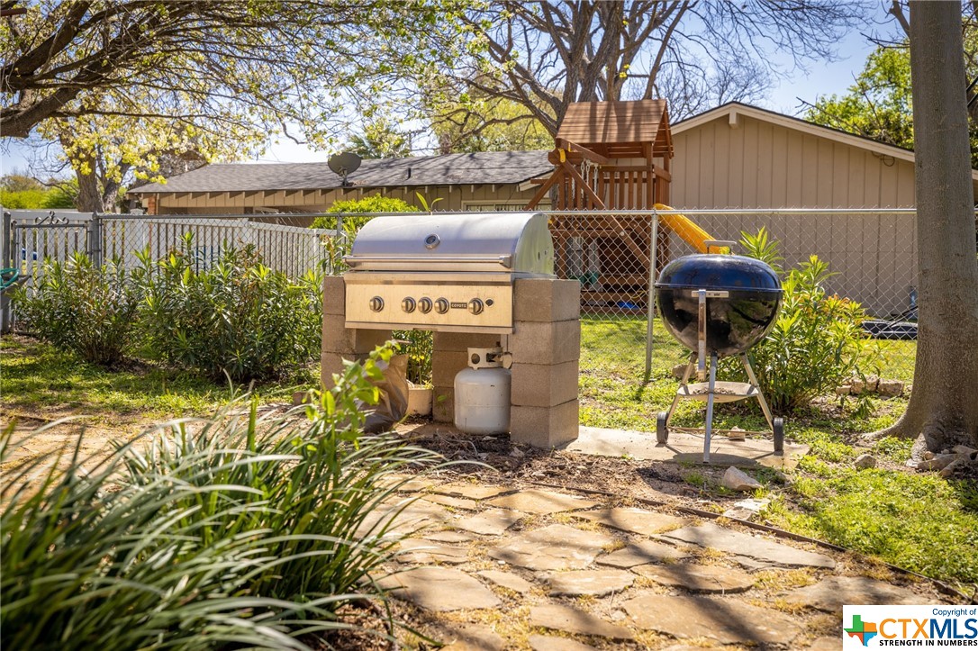 132 Rest Haven Street , McQueeney, TX, 78123 | 469149 | Realty Texas LLC