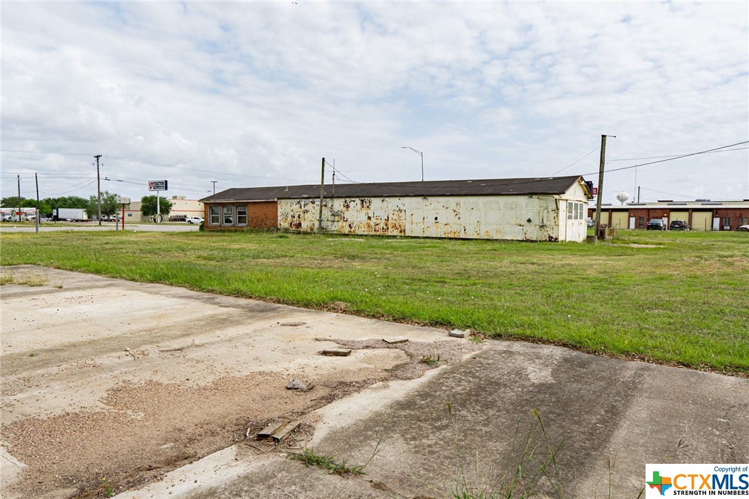 9505 N Navarro Street, Victoria, TX, 77904 | 469287 | Realty Texas LLC