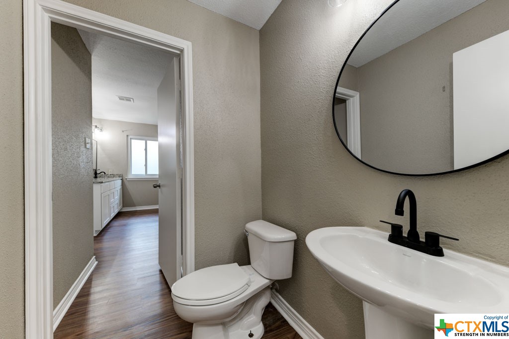 8319 Dawnwood Drive , San Antonio, TX, 78250 | 468733 | Realty Texas LLC