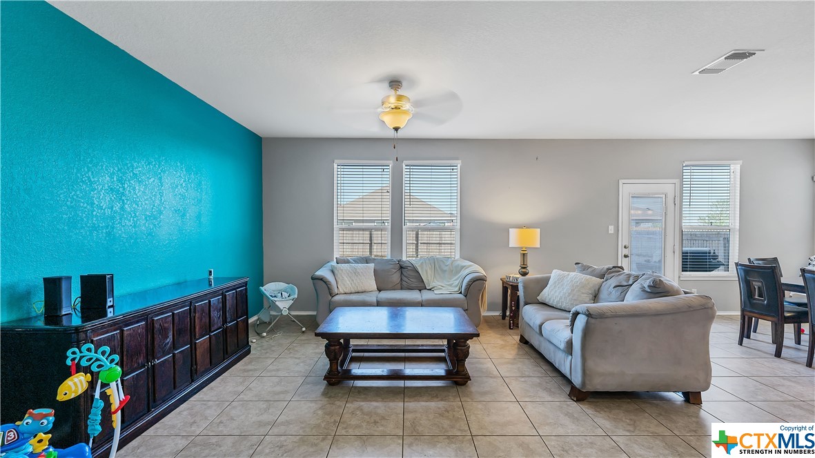 1986 Shire Meadows , New Braunfels, TX, 78130 | 469122 | Realty Texas LLC