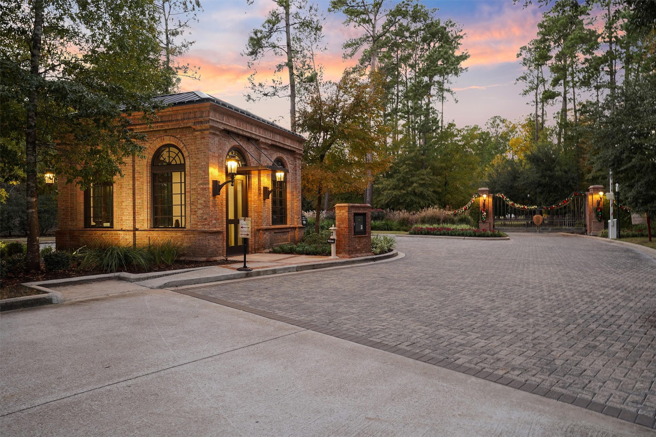 517 Grand Palisade Place , Montgomery, TX, 77316 | 6508772 | Realty Texas LLC