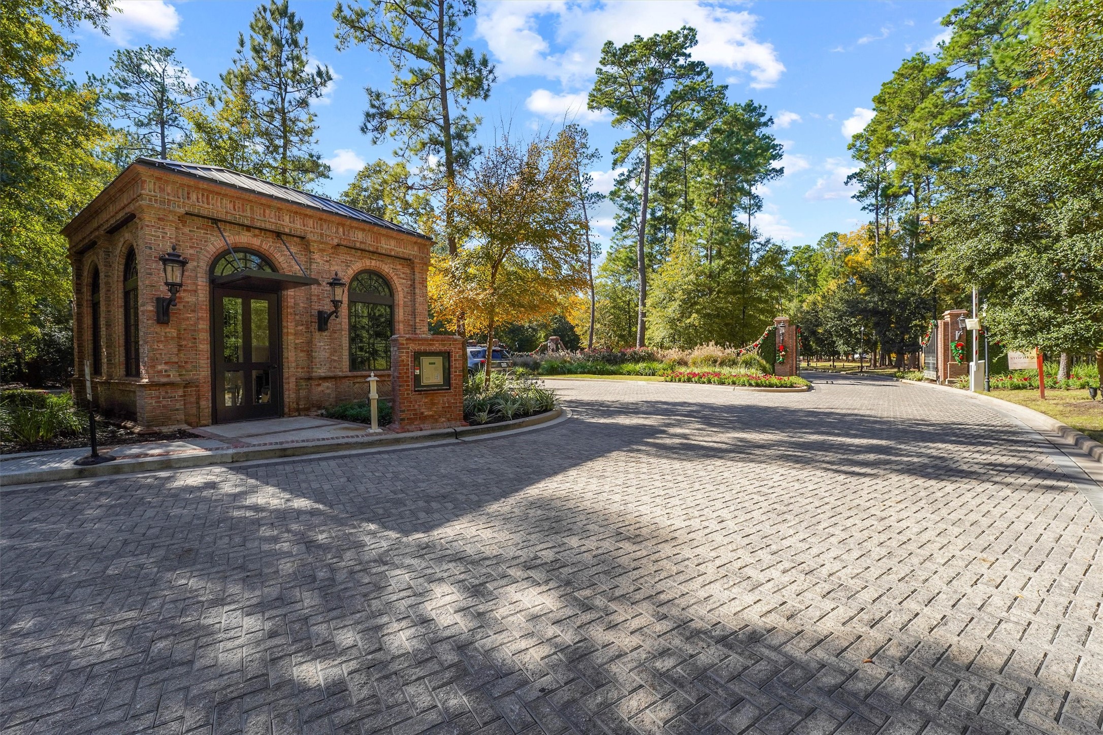 517 Grand Palisade Place , Montgomery, TX, 77316 | 6508772 | Realty Texas LLC