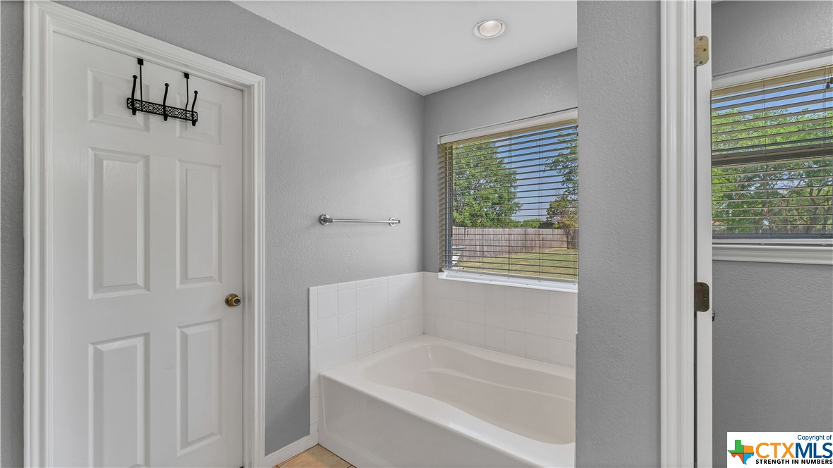 1456 Prairie Rose , Seguin, TX, 78155 | 468527 | Realty Texas LLC