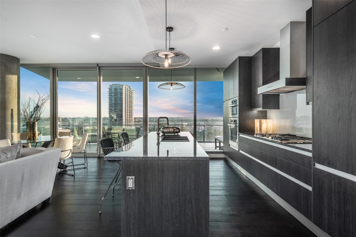 3130 N Harwood Street 701 , Dallas, TX, 75201 | 20026130 | Realty Texas LLC