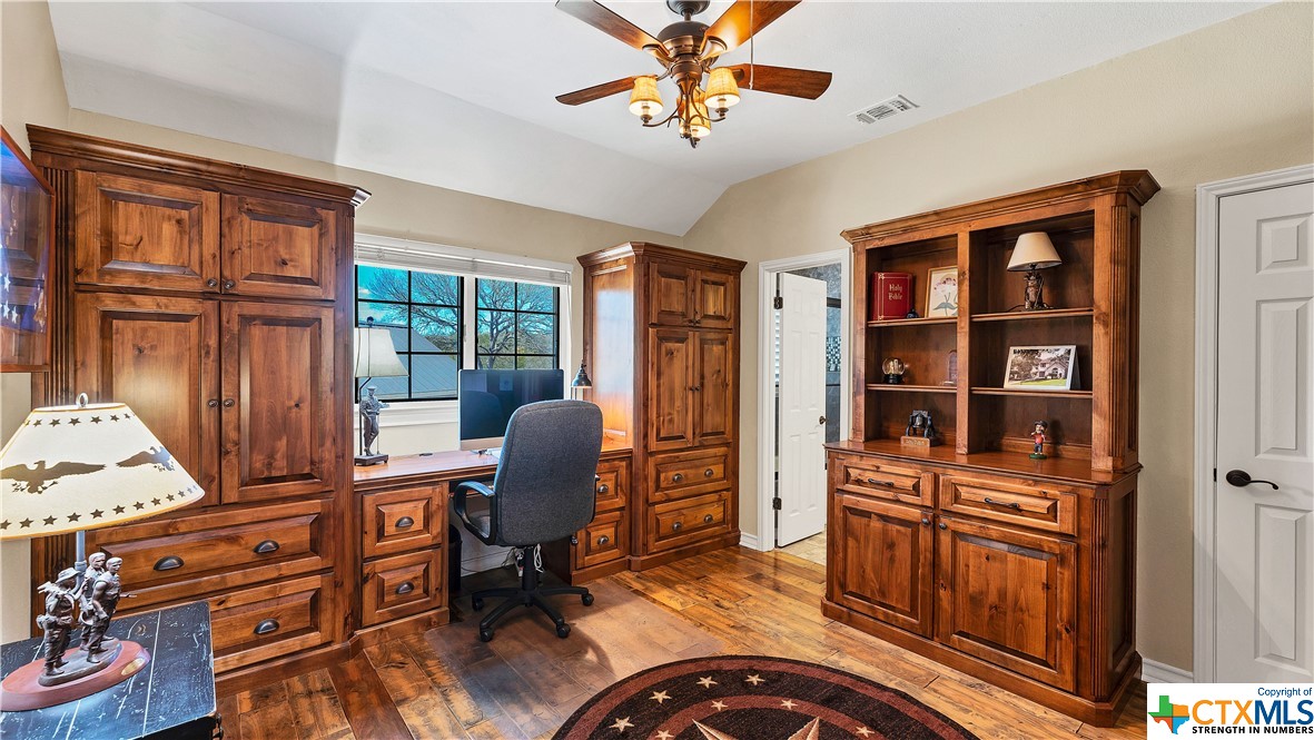 21440 Forest Waters Circle , Garden Ridge, TX, 78266 | 466368 | Realty Texas LLC