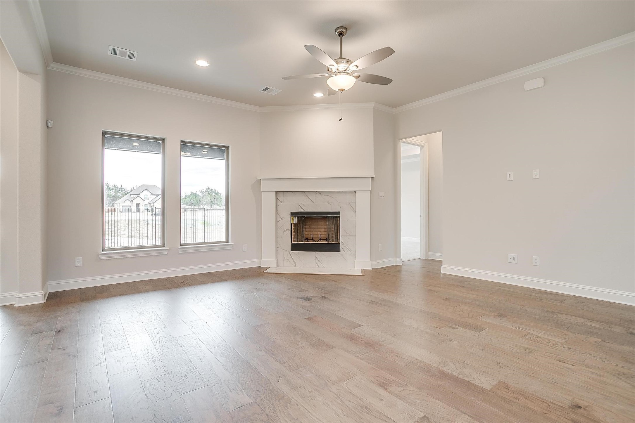 822 Summer Grove , Midlothian, TX, 76065 | 20037992 | Realty Texas LLC