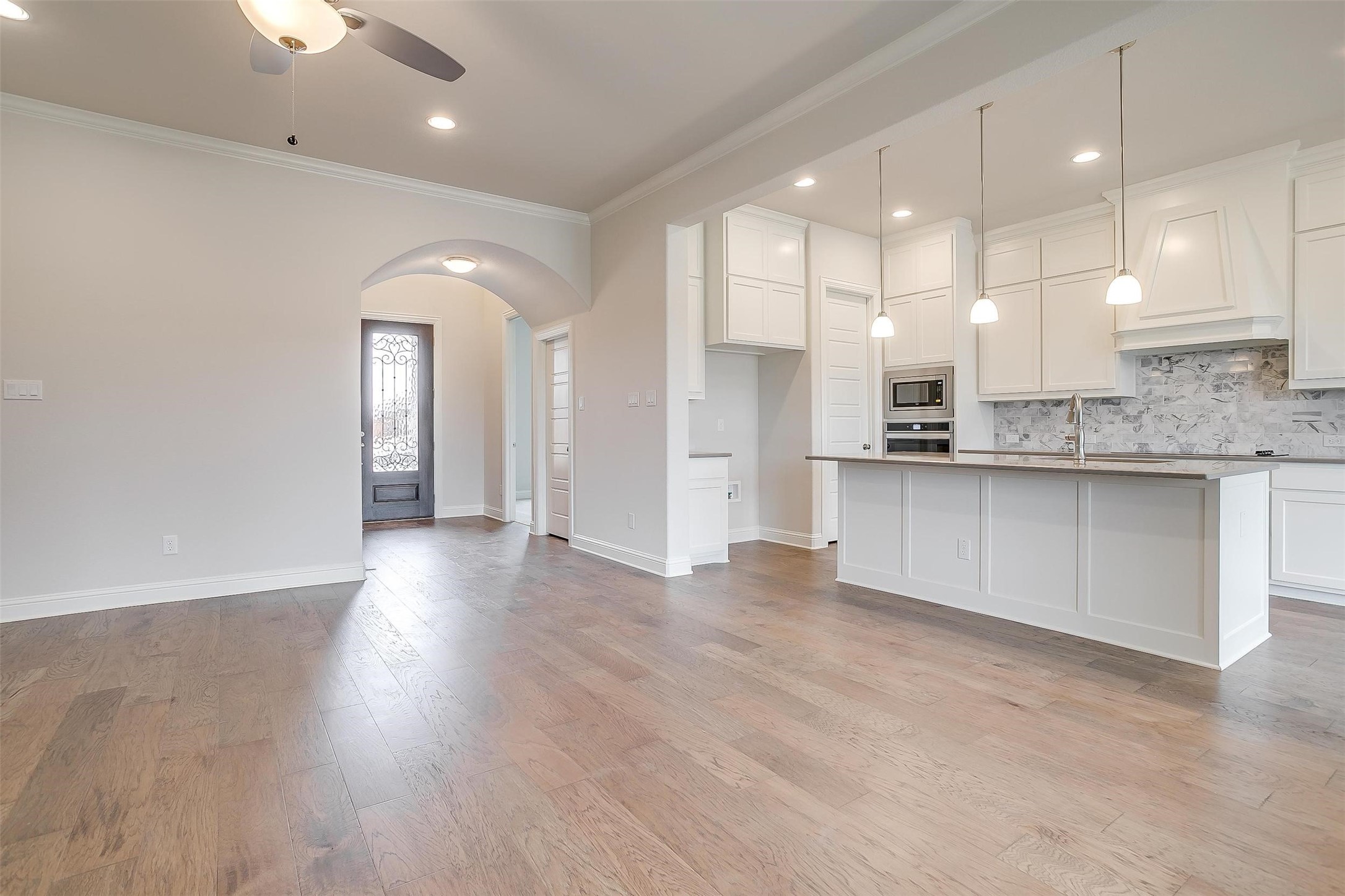 822 Summer Grove , Midlothian, TX, 76065 | 20037992 | Realty Texas LLC