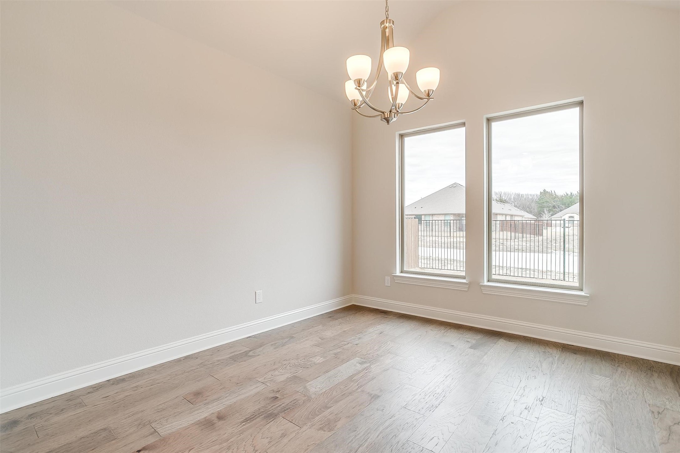 822 Summer Grove , Midlothian, TX, 76065 | 20037992 | Realty Texas LLC