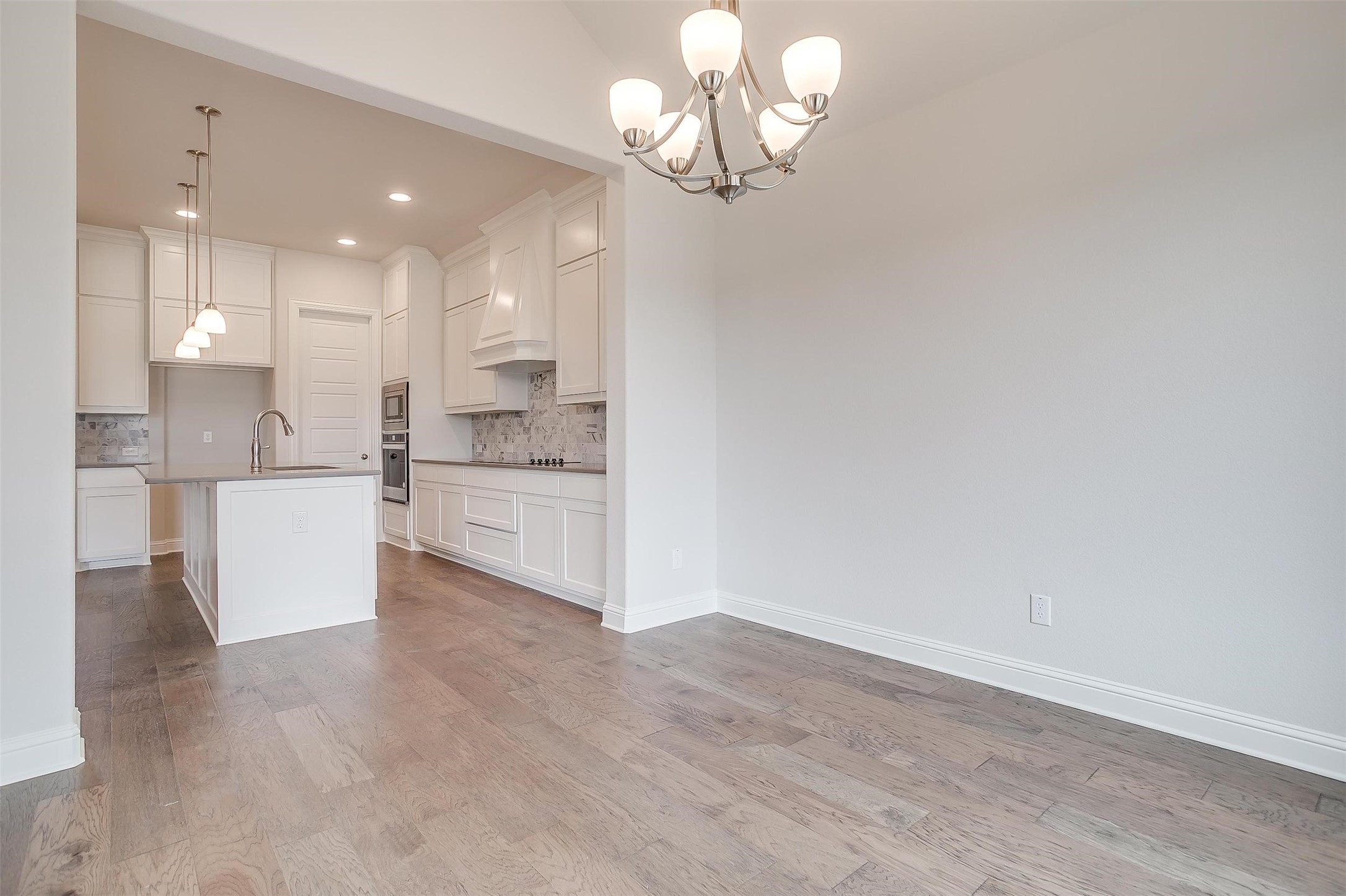 822 Summer Grove , Midlothian, TX, 76065 | 20037992 | Realty Texas LLC