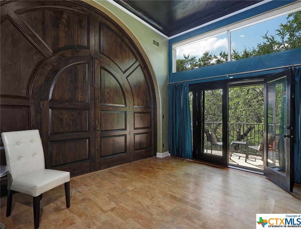 1001 Gruene Road , New Braunfels, TX, 78130 | 469533 | Realty Texas LLC