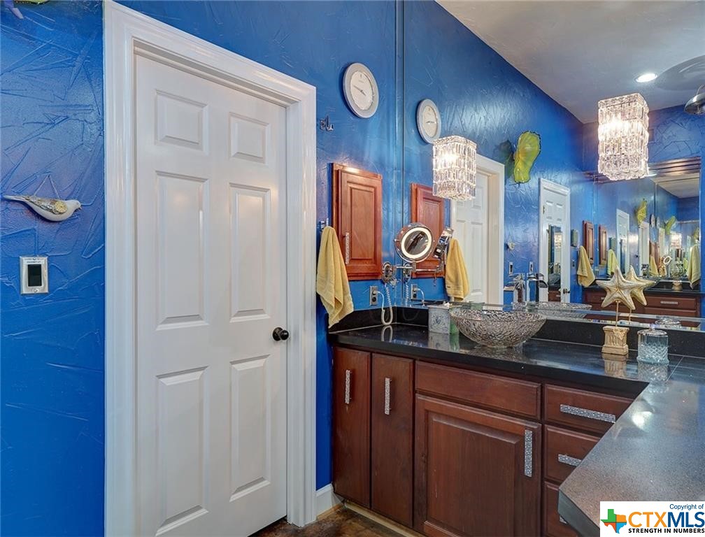 1001 Gruene Road , New Braunfels, TX, 78130 | 469533 | Realty Texas LLC