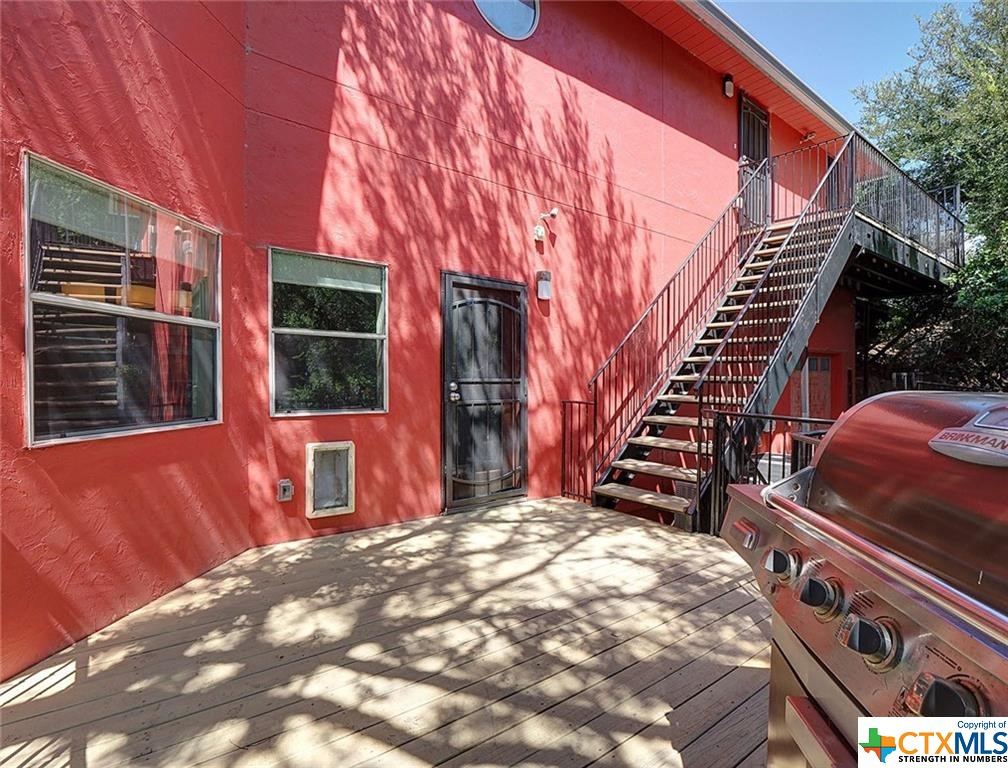 1001 Gruene Road , New Braunfels, TX, 78130 | 469533 | Realty Texas LLC