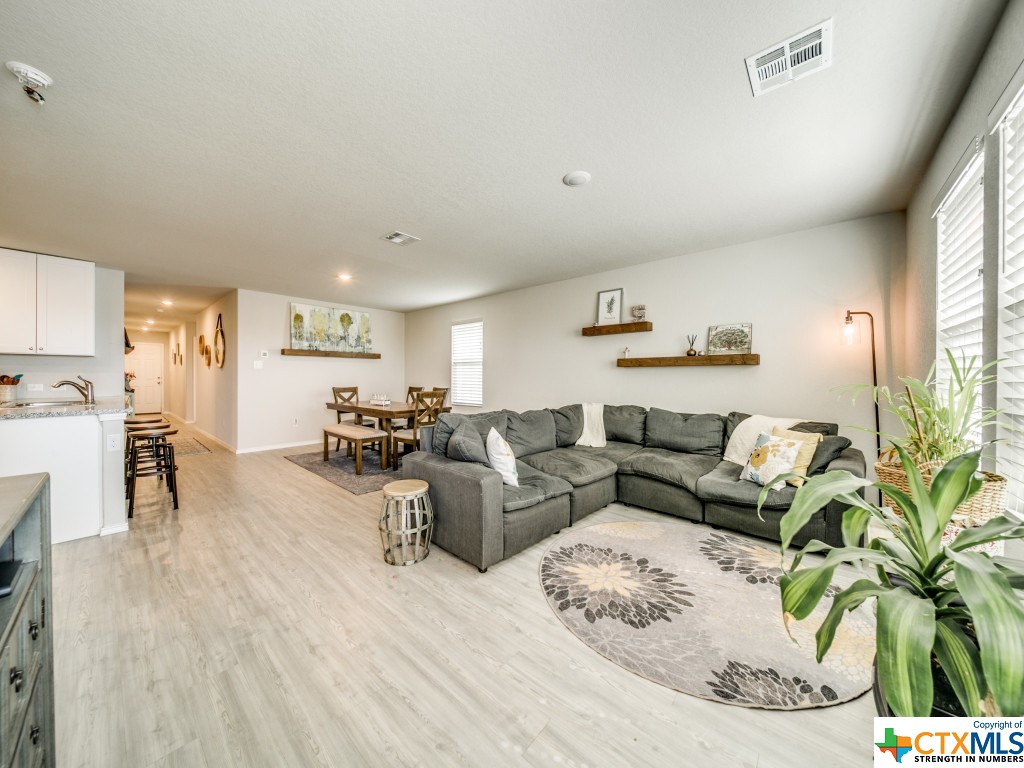 13106 Rosemary Cove , Saint Hedwig, TX, 78152 | 469581 | Realty Texas LLC