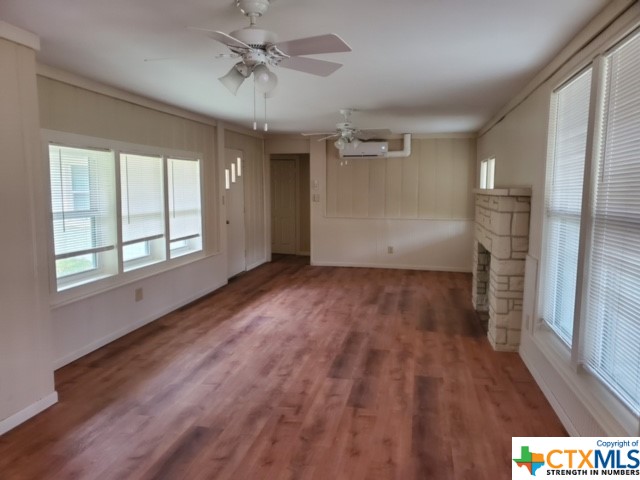 903 N San Marcos Street , Seguin, TX, 78155 | 469635 | Realty Texas LLC