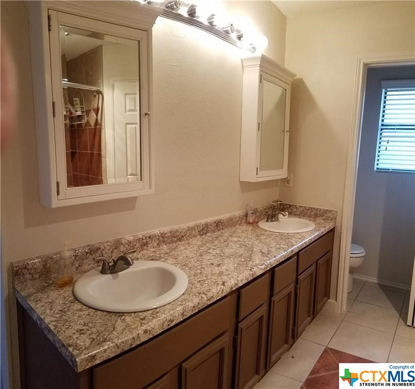 2001 Castle Bluff Drive , San Marcos, TX, 78666 | 469663 | Realty Texas LLC