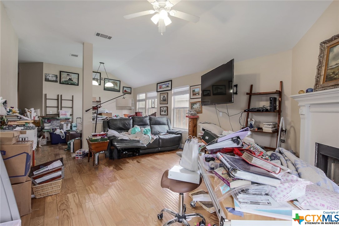 809 Lantana Lane , Leander, TX, 78641 | 469670 | Realty Texas LLC