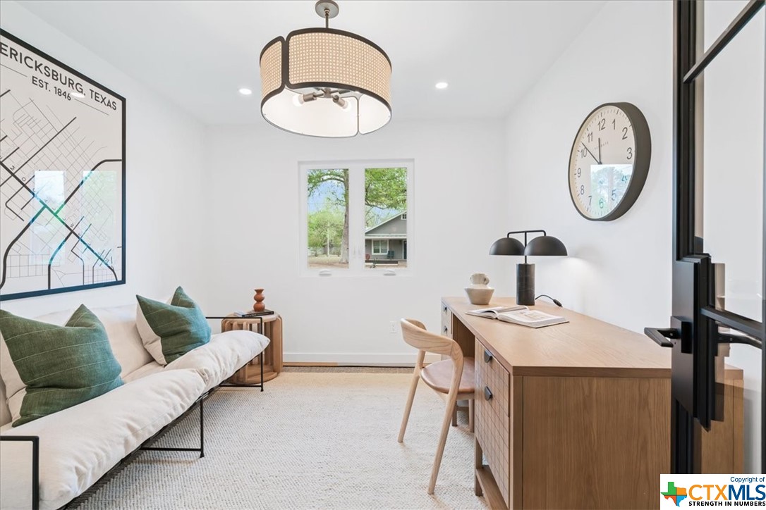 709 N Orange Street , OTHER, TX, 78624 | 469711 | Realty Texas LLC