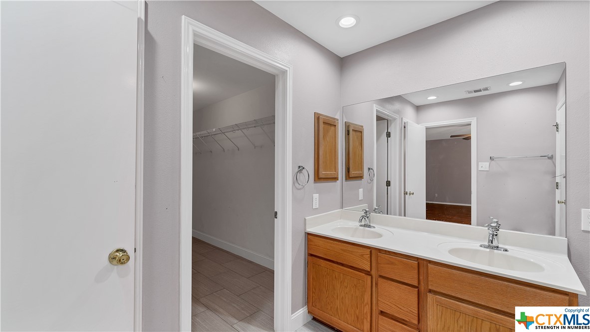 3661 Diamond Falls , Schertz, TX, 78154 | 469559 | Realty Texas LLC