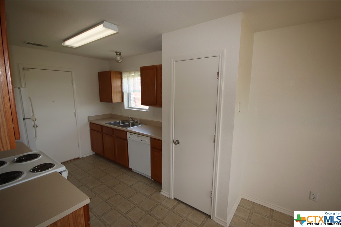 3102 Viewcrest Drive , Killeen, TX, 76549 | 469927 | Realty Texas LLC