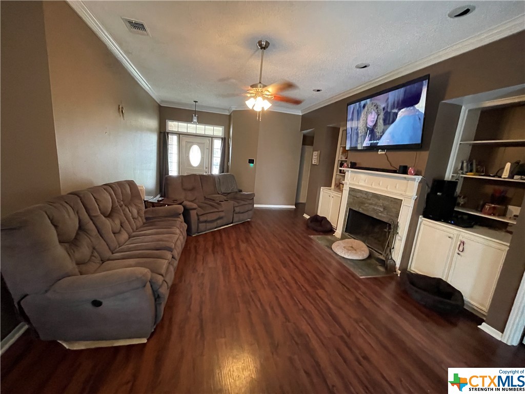 209 Lansdown Street , Victoria, TX, 77904 | 470027 | Realty Texas LLC