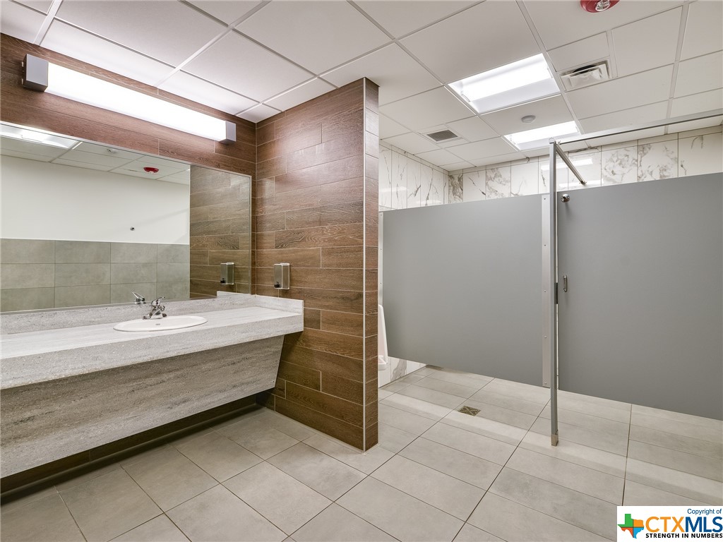 2301 Clear Creek Road , Killeen, TX, 76549 | 467880 | Realty Texas LLC