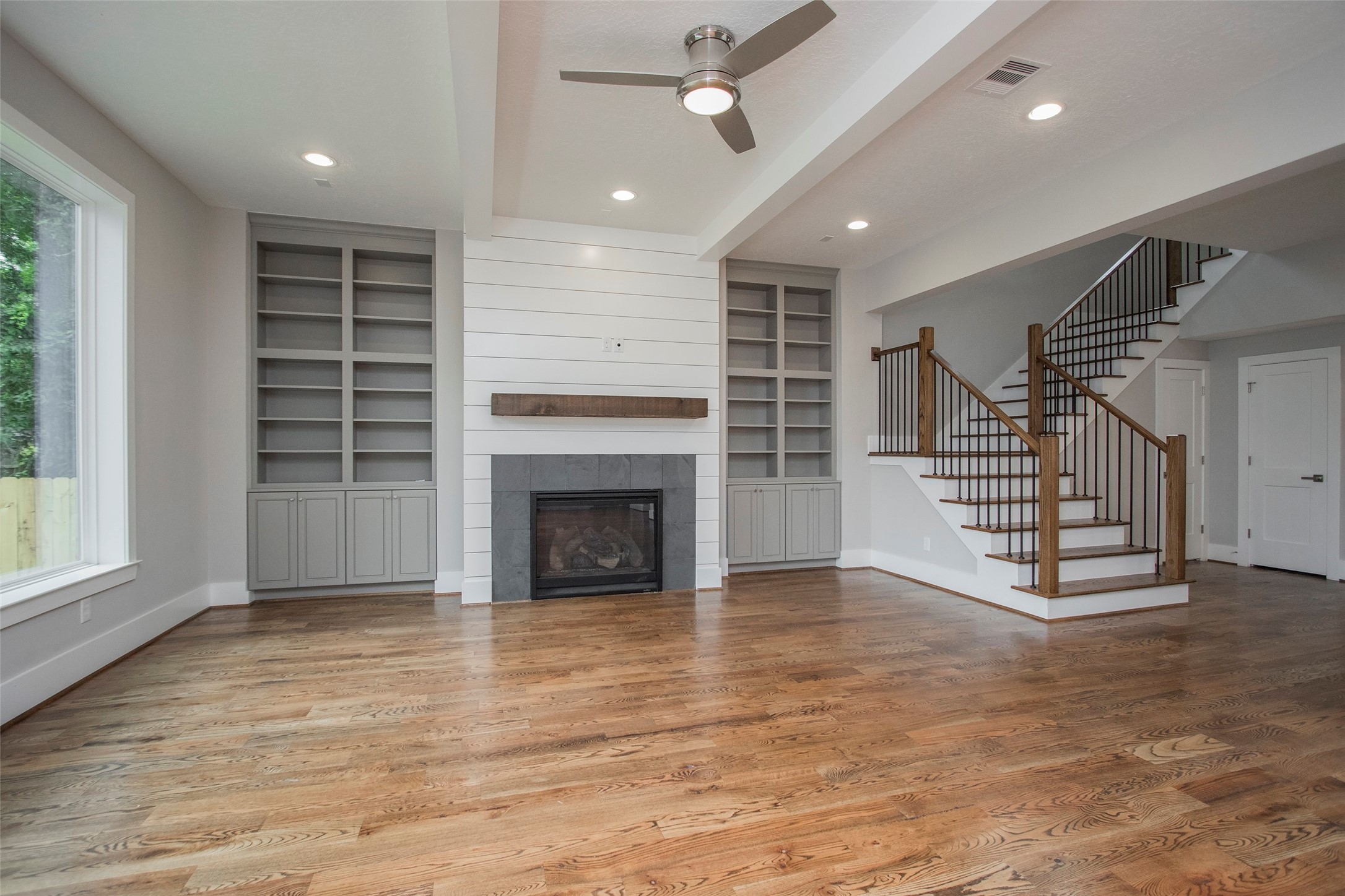818 Fisher Street , Houston, TX, 77018 | 66760805 | Realty Texas LLC