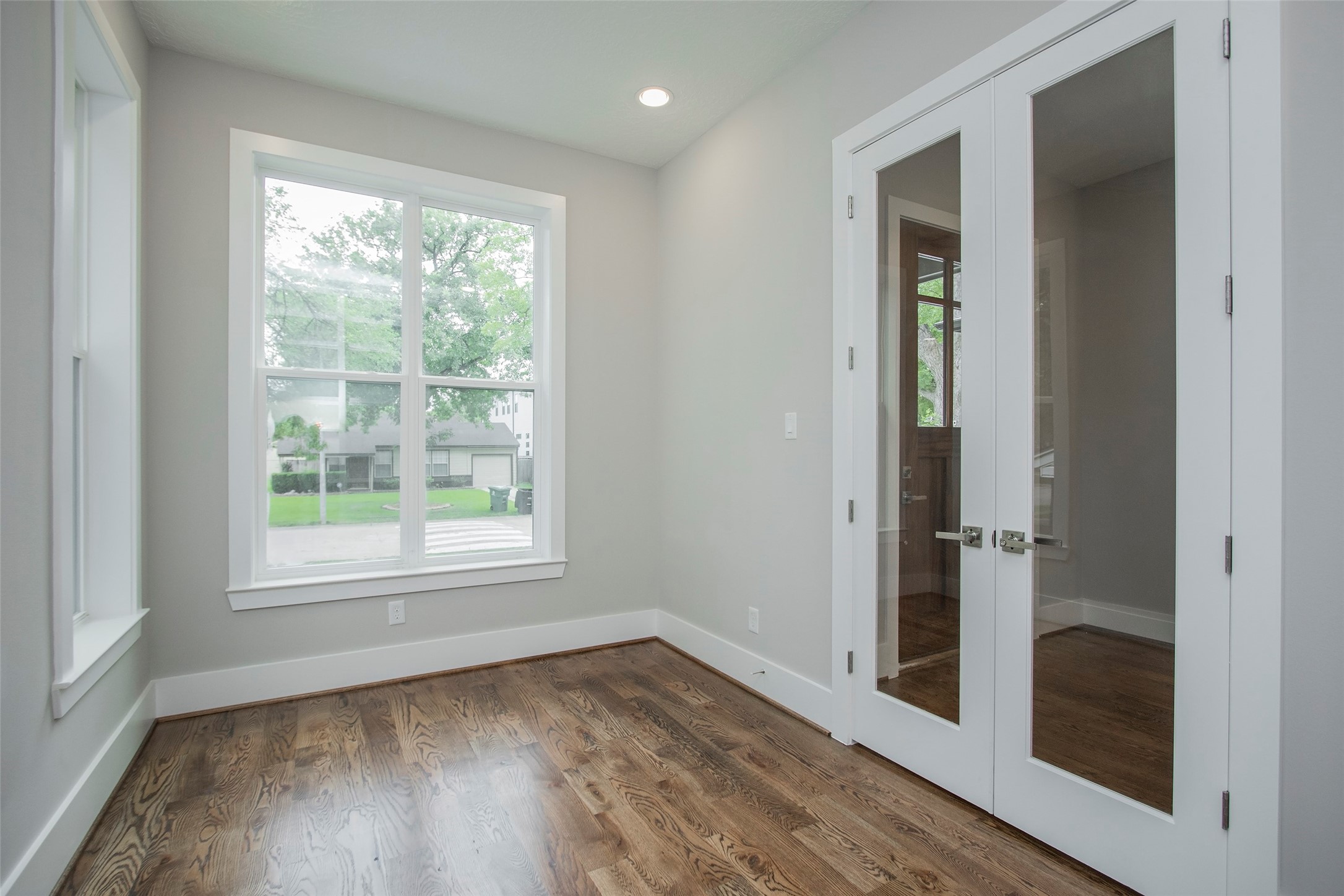 818 Fisher Street , Houston, TX, 77018 | 66760805 | Realty Texas LLC