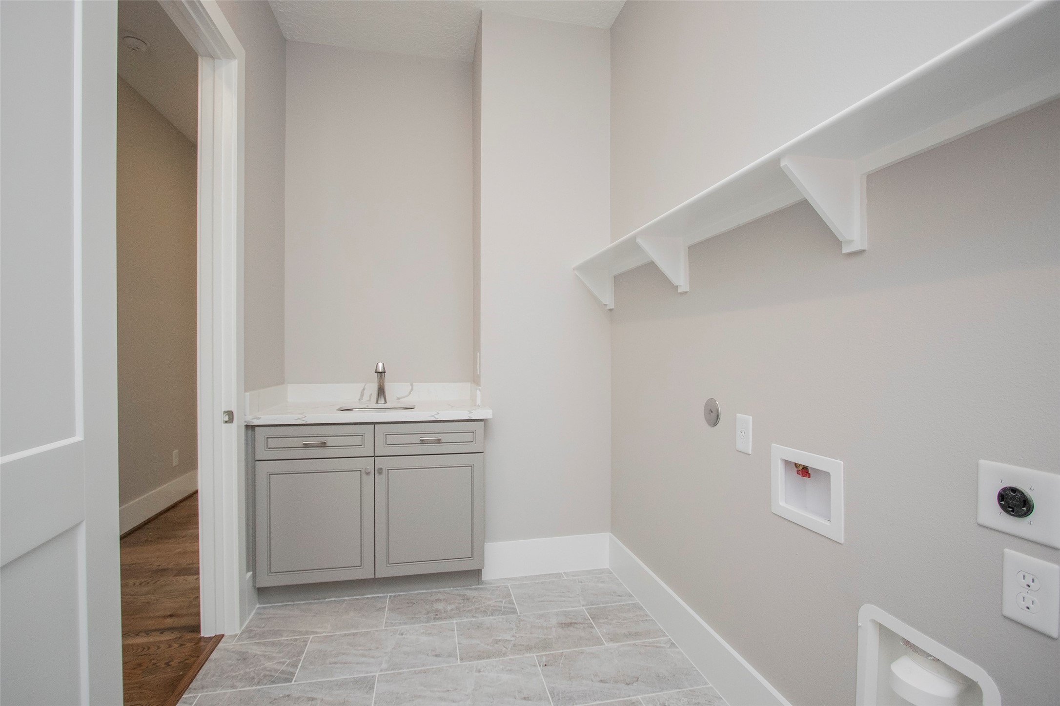 818 Fisher Street , Houston, TX, 77018 | 66760805 | Realty Texas LLC