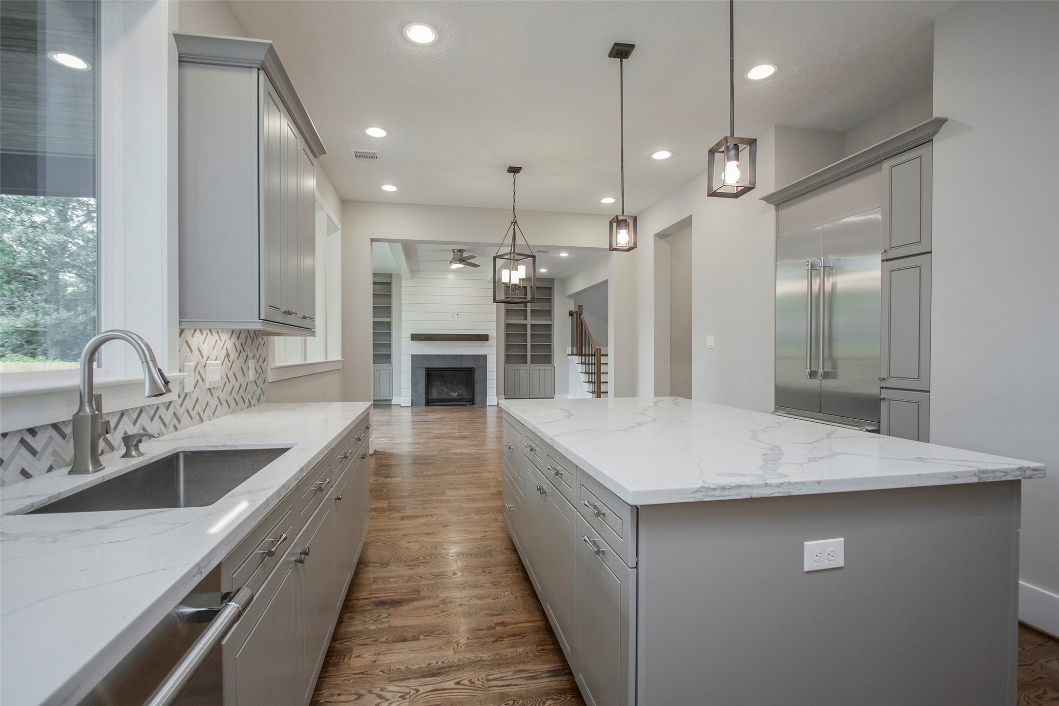 818 Fisher Street , Houston, TX, 77018 | 66760805 | Realty Texas LLC