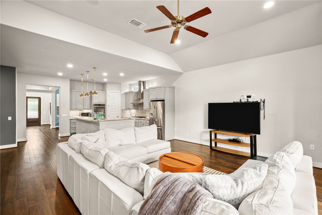 13717 Camp Comfort Lane 