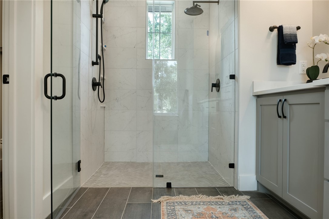 125 Taylor Creek Way