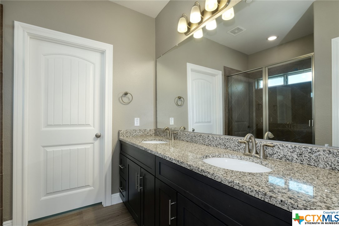 2304 S Lakeline Boulevard 401