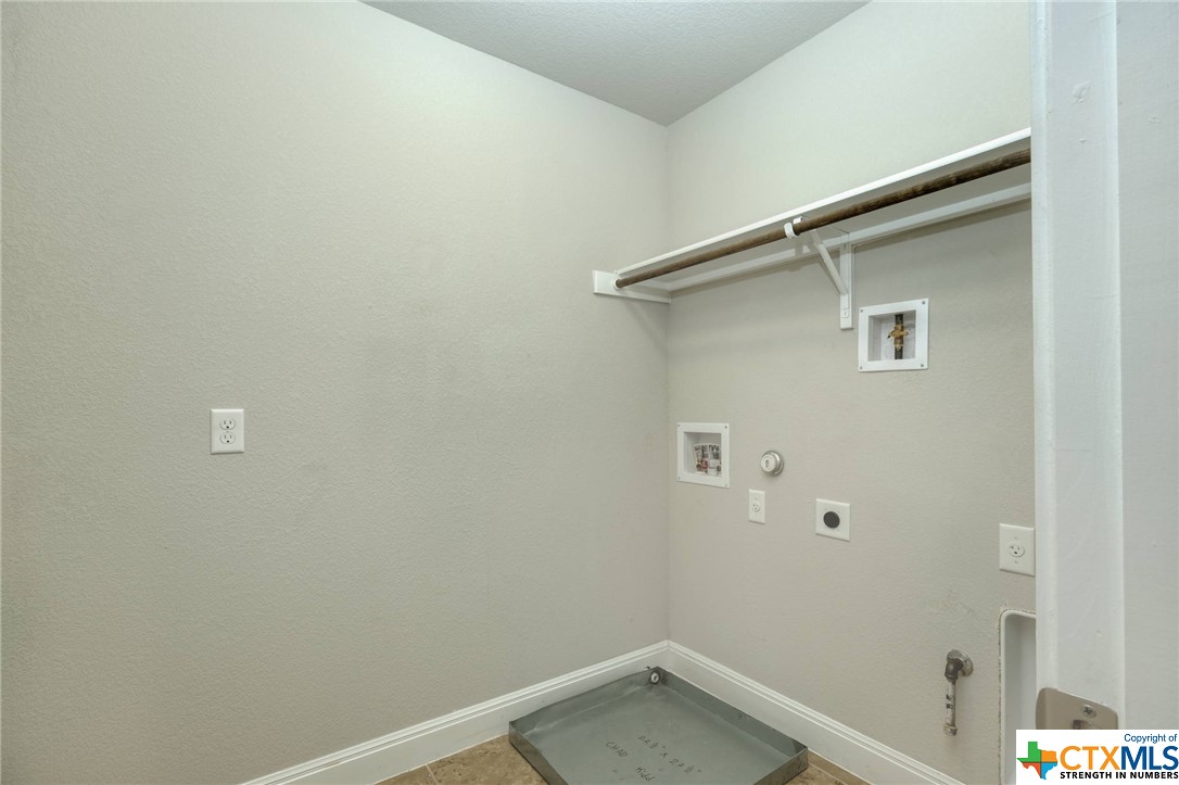 2304 S Lakeline Boulevard 401