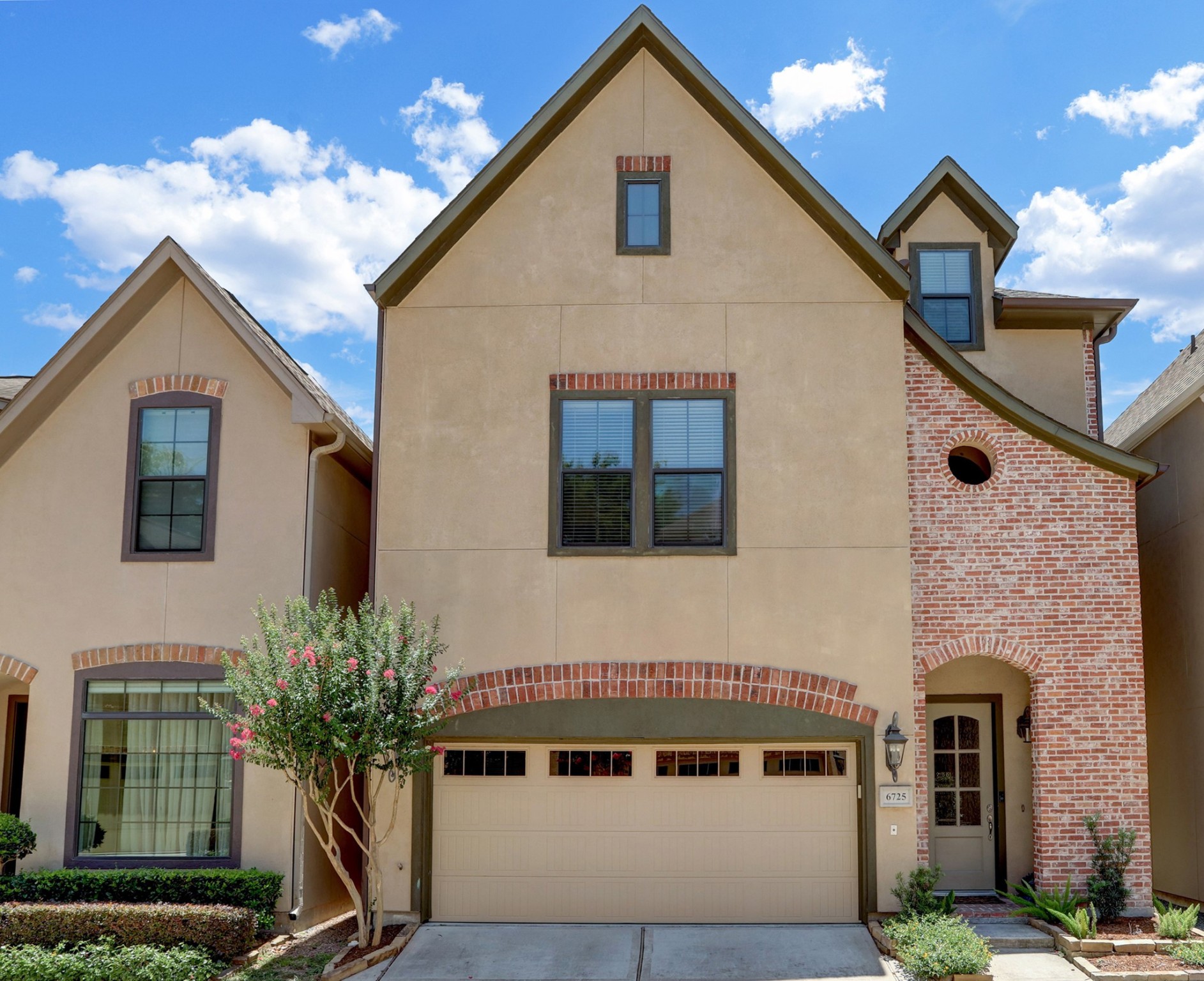 6725 N Woodbend Park N , Houston, TX, 77055 | 36469716 | Realty Texas LLC