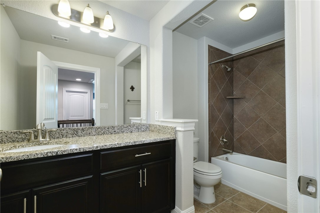 2304 S Lakeline Boulevard 401