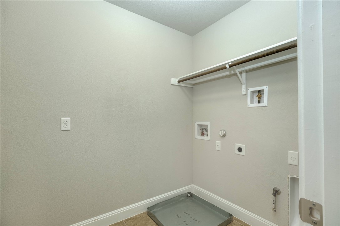 2304 S Lakeline Boulevard 401