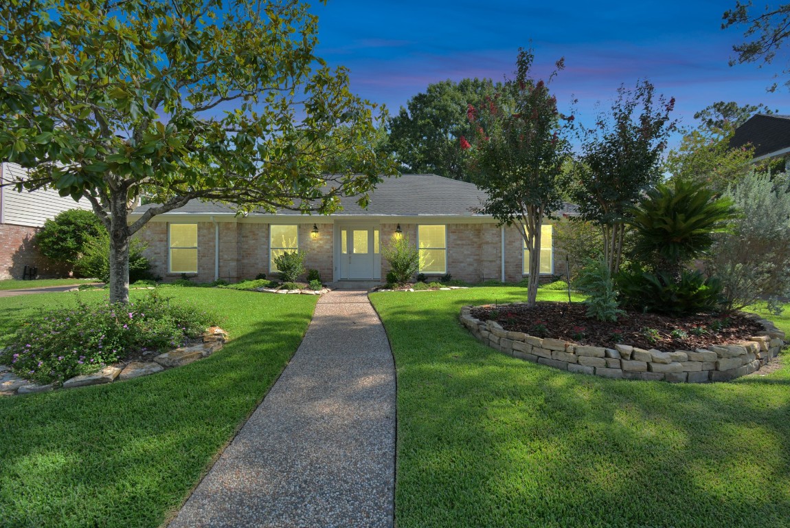 12118 Attlee Drive, Houston, TX, 77077 | 25584887 | Realty Texas LLC