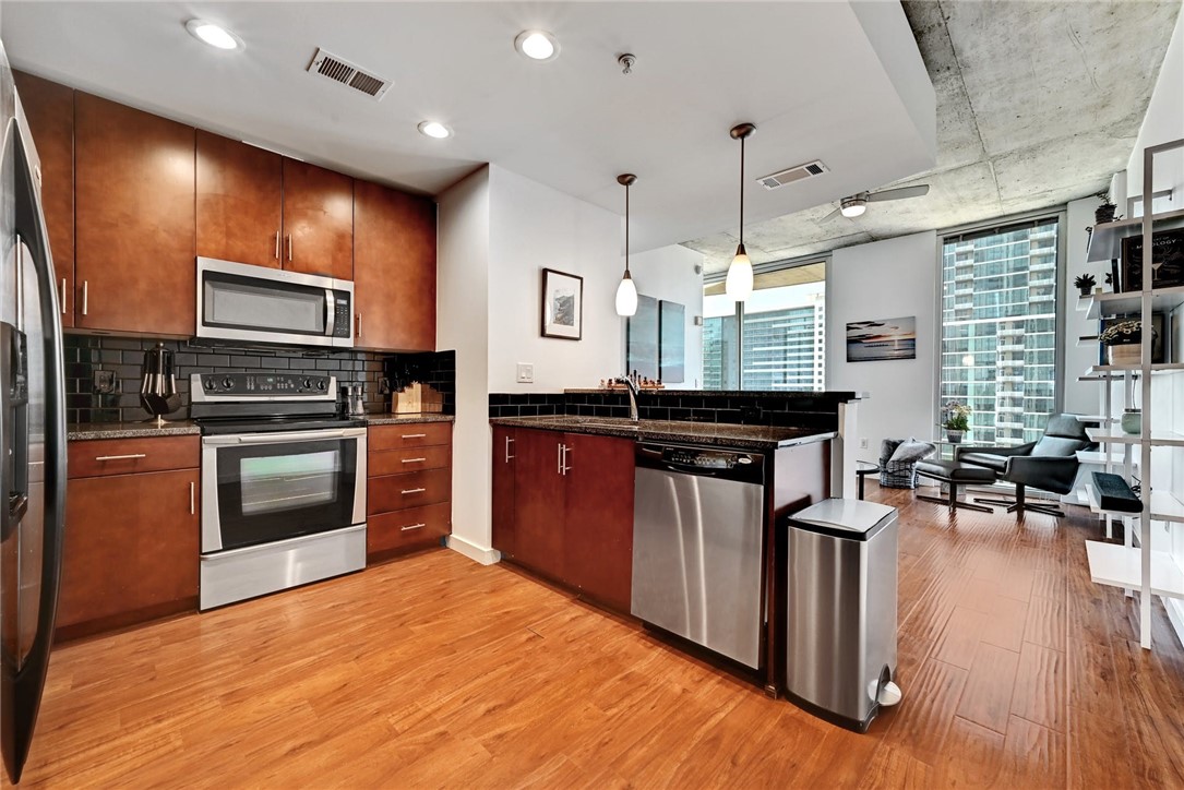 360 Nueces Street 1908 , Austin, TX, 78701 | 6651054 | Realty Texas LLC