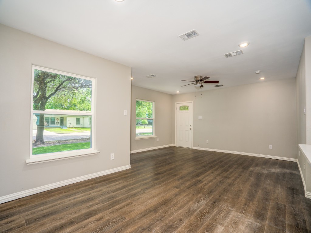 608 Edgefield Drive , Garland, TX, 75040 | 20079646 | Realty Texas LLC