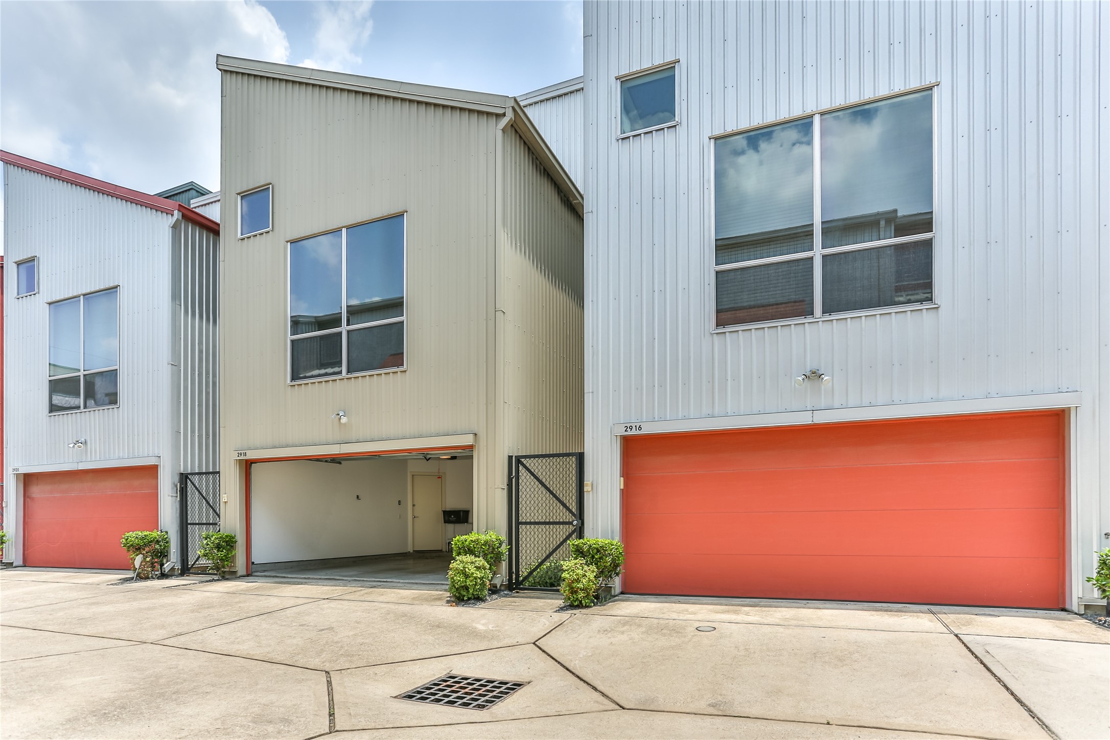 2918 Commerce Street , Houston, TX, 77003 | 50717733 | Realty Texas LLC